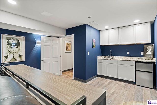 807 Lakeside Drive, Elizabethtown, KY 42701