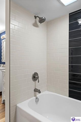 807 Lakeside Drive, Elizabethtown, KY 42701