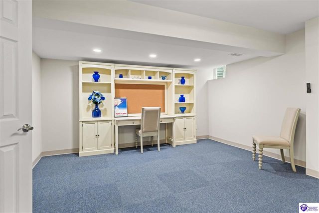 807 Lakeside Drive, Elizabethtown, KY 42701