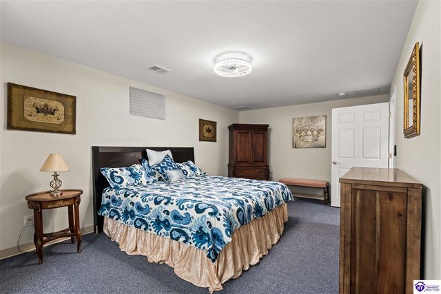 807 Lakeside Drive, Elizabethtown, KY 42701