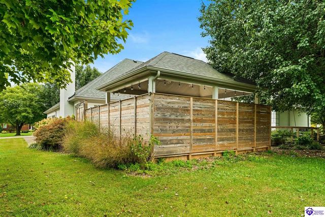 807 Lakeside Drive, Elizabethtown, KY 42701