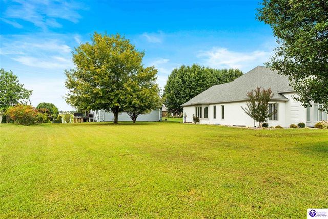 807 Lakeside Drive, Elizabethtown, KY 42701