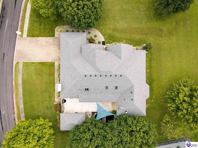 807 Lakeside Drive, Elizabethtown, KY 42701