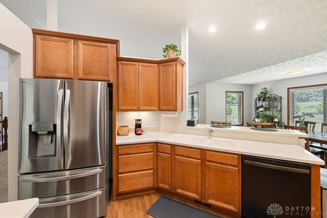 7595 Meeker Road, Dayton, OH 45414
