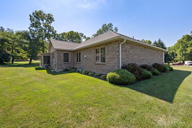 7595 Meeker Road, Dayton, OH 45414