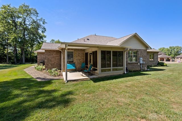 7595 Meeker Road, Dayton, OH 45414