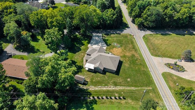 7595 Meeker Road, Dayton, OH 45414