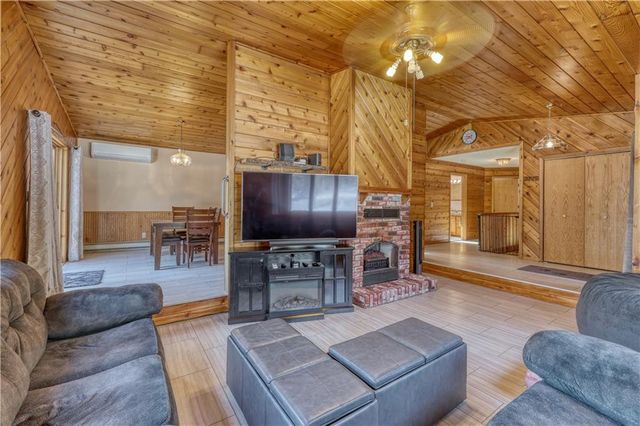 16059 W West Lane, Hayward, WI 54843