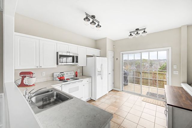 507 Old Towne Dr, Brentwood, TN 37027