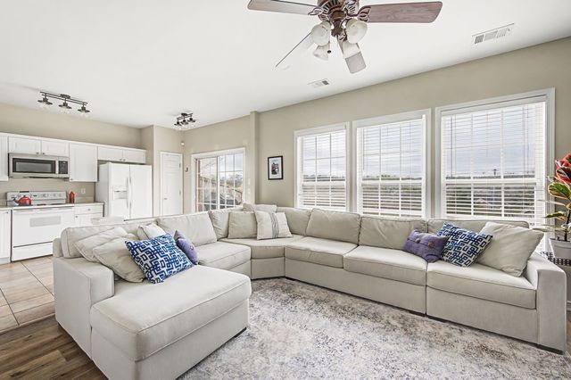 507 Old Towne Dr, Brentwood, TN 37027