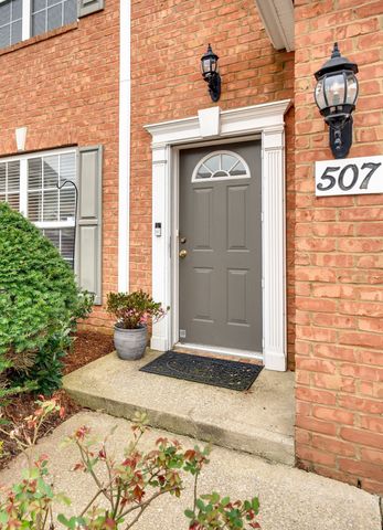 507 Old Towne Dr, Brentwood, TN 37027