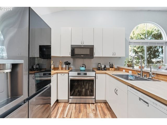 8500 Ne 16TH Ln, Vancouver, WA 98664