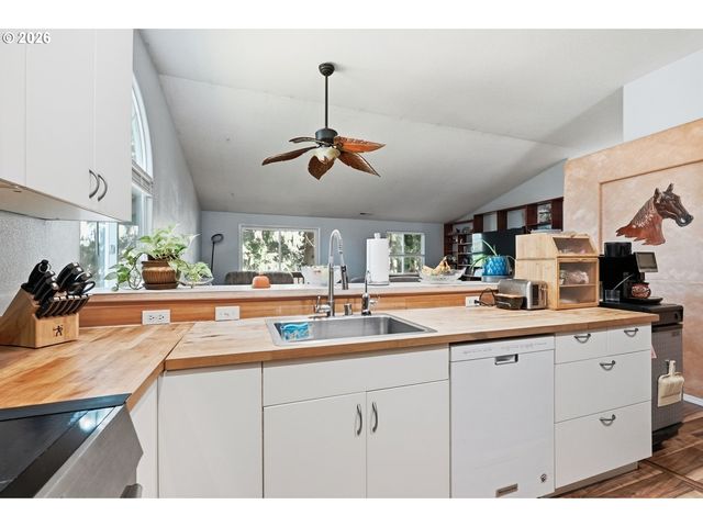 8500 Ne 16TH Ln, Vancouver, WA 98664