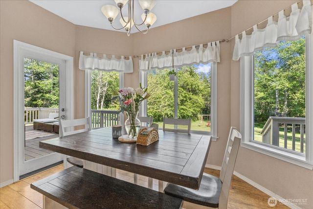 434 Islandcrest Drive, Camano Island, WA 98282