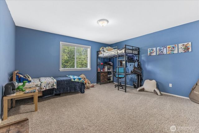 434 Islandcrest Drive, Camano Island, WA 98282