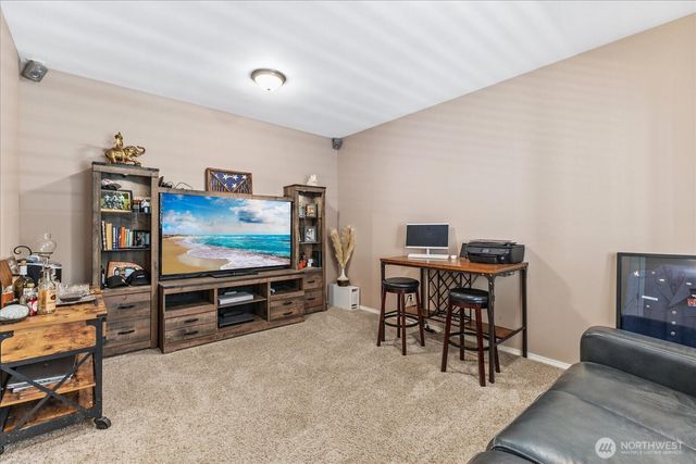434 Islandcrest Drive, Camano Island, WA 98282