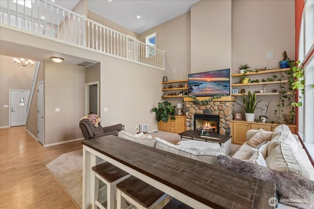 434 Islandcrest Drive, Camano Island, WA 98282