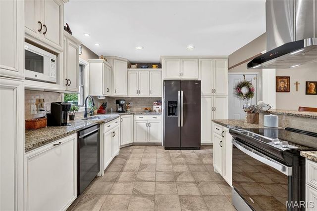 164 Country Squire Lane, Washington, MO 63090