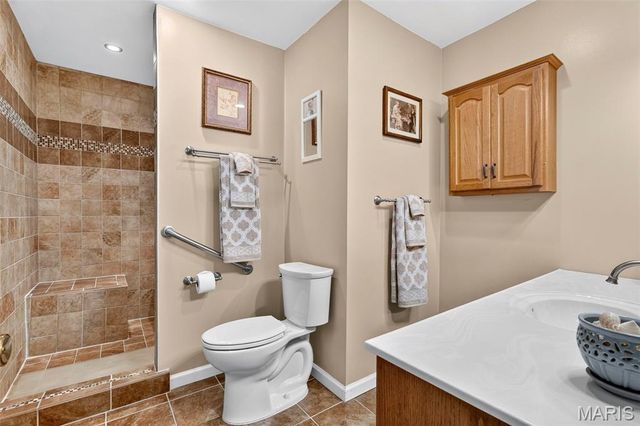 164 Country Squire Lane, Washington, MO 63090