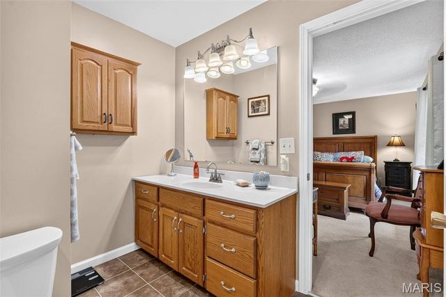 164 Country Squire Lane, Washington, MO 63090