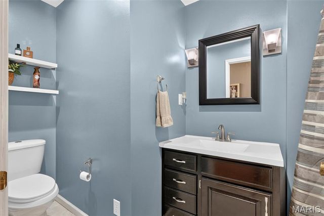 164 Country Squire Lane, Washington, MO 63090
