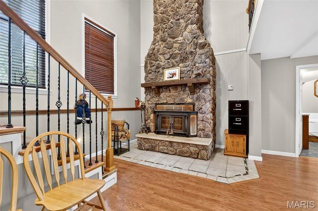 164 Country Squire Lane, Washington, MO 63090