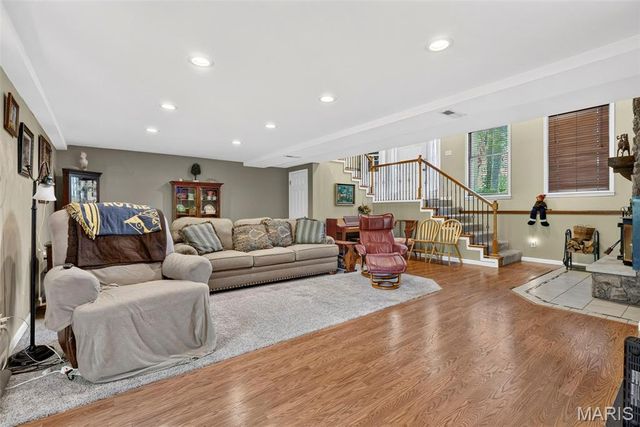 164 Country Squire Lane, Washington, MO 63090