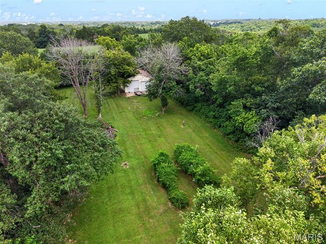 164 Country Squire Lane, Washington, MO 63090