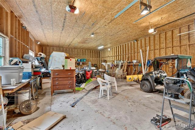 164 Country Squire Lane, Washington, MO 63090