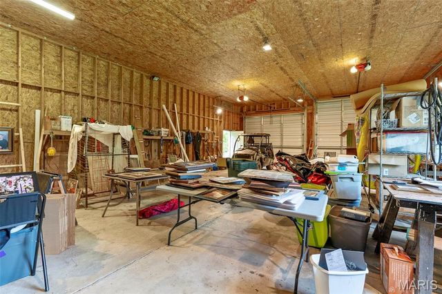 164 Country Squire Lane, Washington, MO 63090