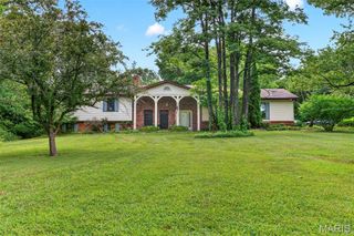 164 Country Squire Lane, Washington, MO 63090