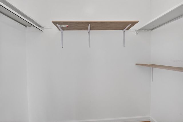 657 99TH AVENUE N 202, St Petersburg, FL 33702