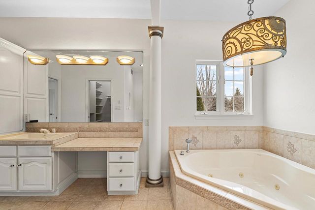 W6389 LINCOLN ROAD, Van Dyne, WI 54979