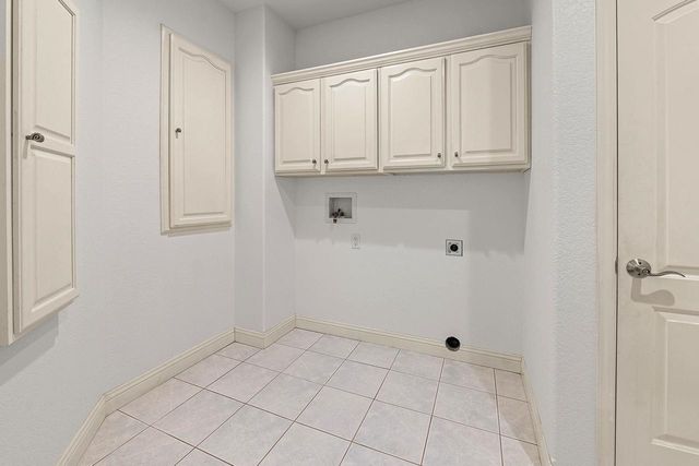 W6389 LINCOLN ROAD, Van Dyne, WI 54979