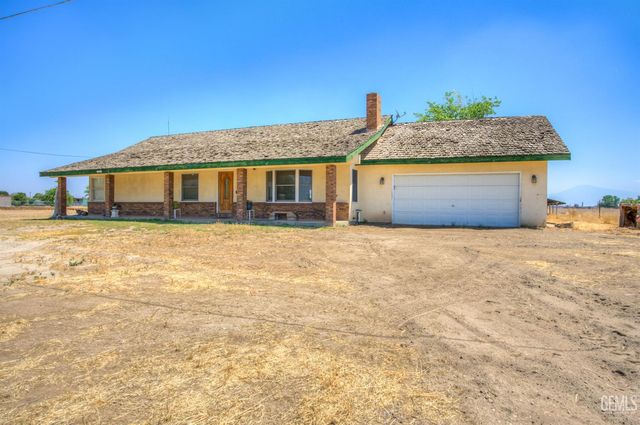 3045 Emerson Way, Bakersfield, CA 93313
