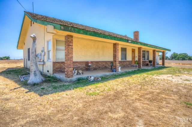 3045 Emerson Way, Bakersfield, CA 93313
