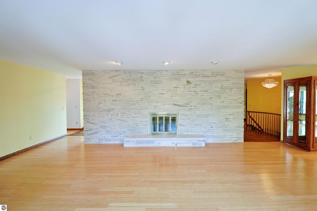 Image 19 of property listing at 555 E Deerfield Road, Mt Pleasant, MI 48858