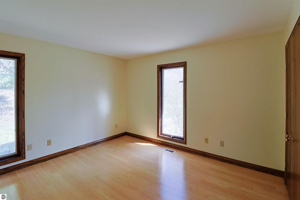 Image 24 of property listing at 555 E Deerfield Road, Mt Pleasant, MI 48858