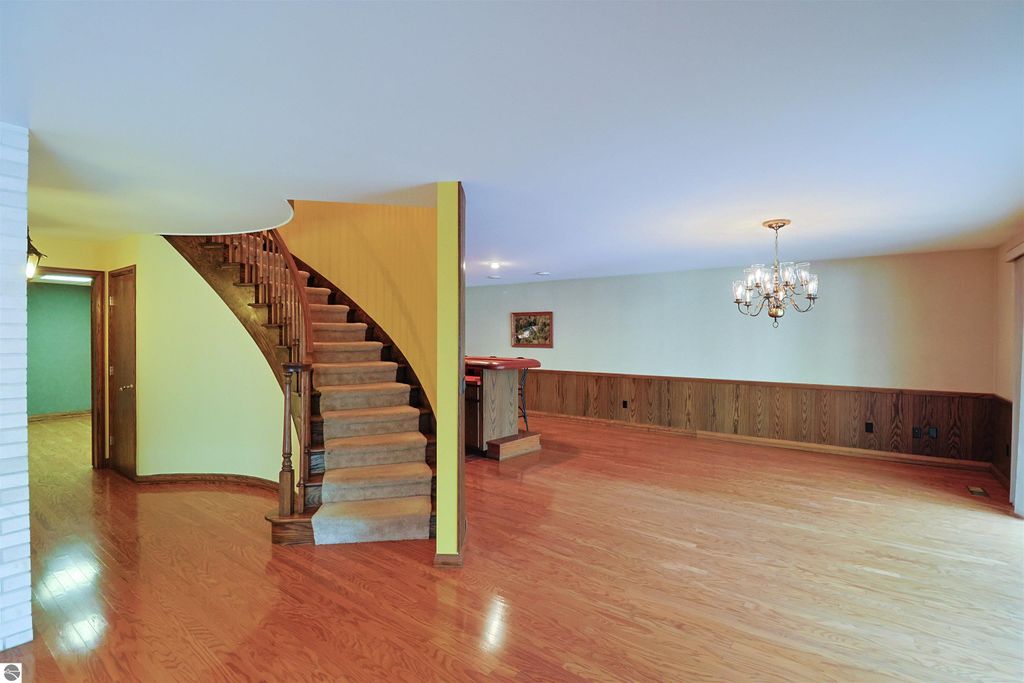 Image 28 of property listing at 555 E Deerfield Road, Mt Pleasant, MI 48858