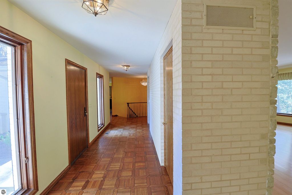 Image 8 of property listing at 555 E Deerfield Road, Mt Pleasant, MI 48858