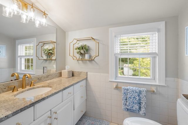54 Jarr Brook Rd, Holliston, MA 01746