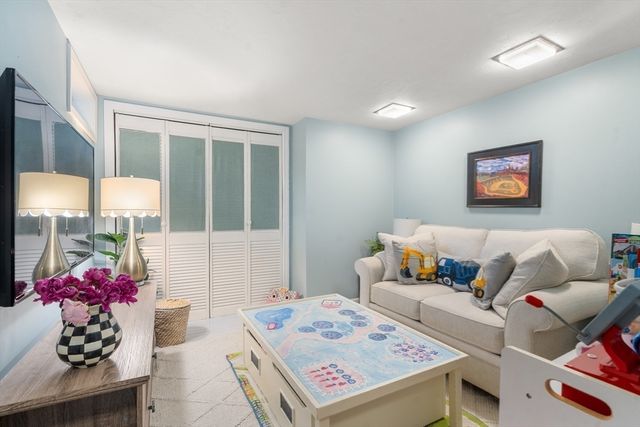 54 Jarr Brook Rd, Holliston, MA 01746