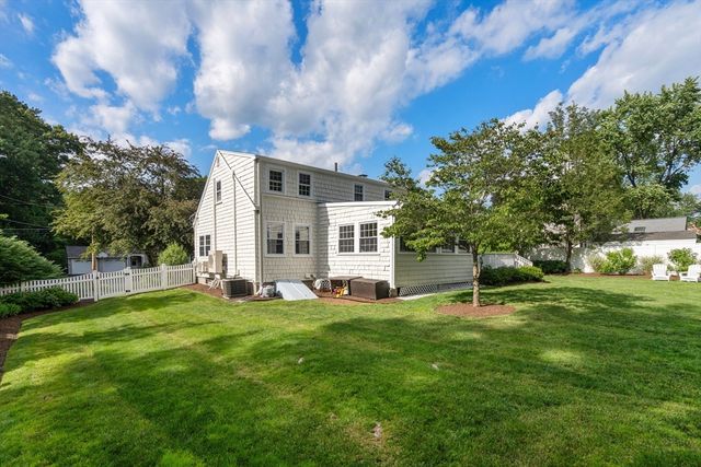 54 Jarr Brook Rd, Holliston, MA 01746
