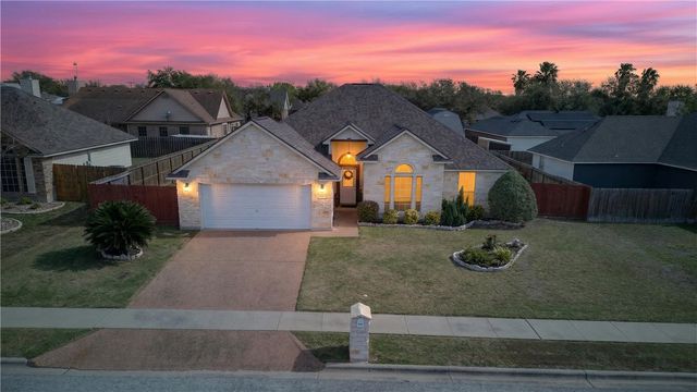 105 Young St, Odem, TX 78370