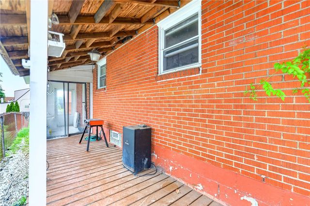 250 Alder St., Lower Burrell, PA 15068