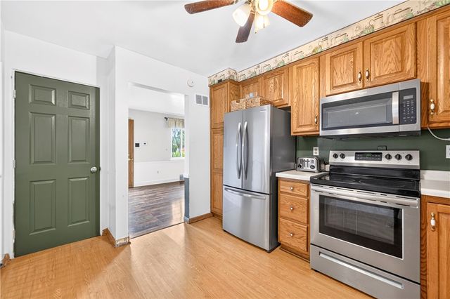 250 Alder St., Lower Burrell, PA 15068