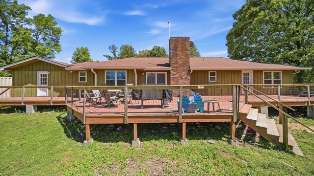 936 Cowboy Sams Drive, Trenton, GA 30752