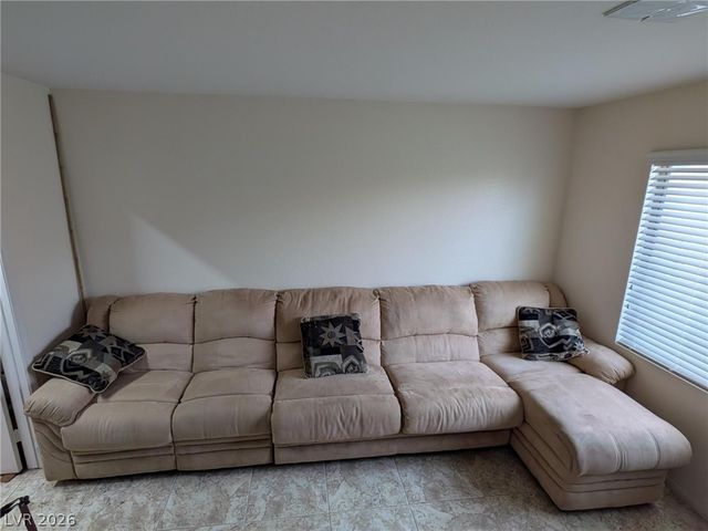 7608 Stray Horse Avenue, Las Vegas, NV 89113