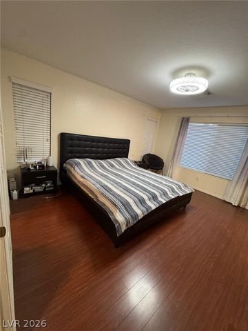 7608 Stray Horse Avenue, Las Vegas, NV 89113