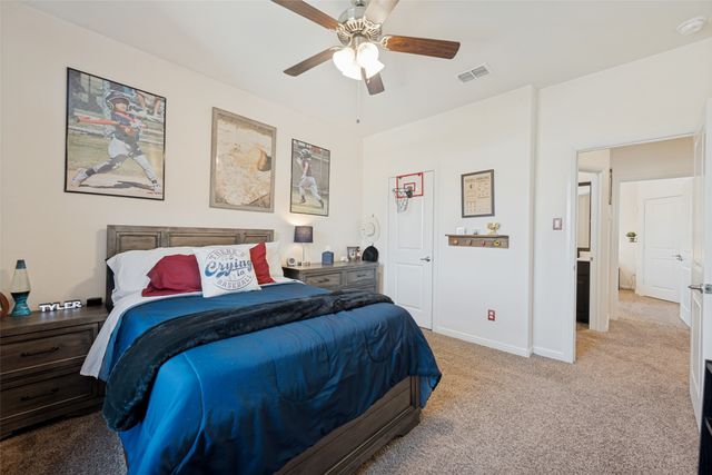 16048 Maldon Pass, Fort Worth, TX 76247